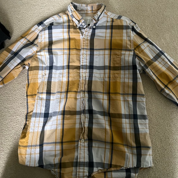 American eagle button down long sleeve flannel - Picture 2 of 3